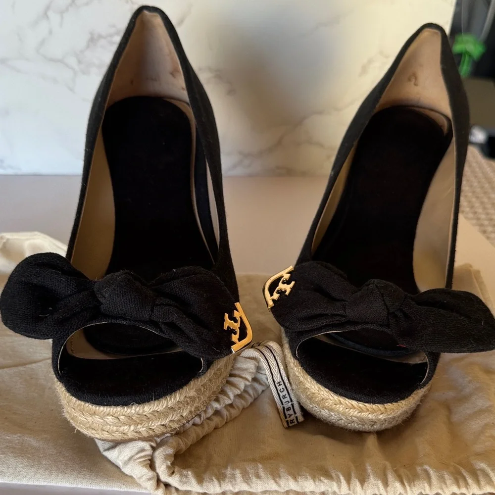Tory Burch Black Canvas Espadrille Wedges – Size 8 - Picture 3 of 5